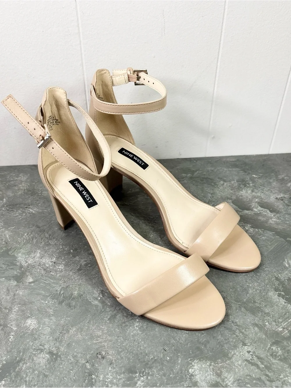 Nine West tan leather pruce heels sandals ankle strap classic minimalist 8.5